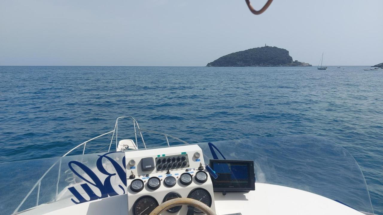 Yachtannablu Hotel Porto Venere Ngoại thất bức ảnh